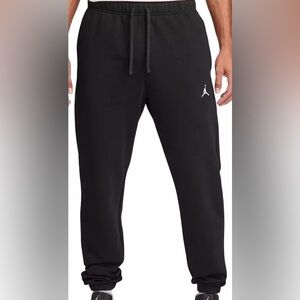 Professional Athletes Jordan Black Joggers
Black- L